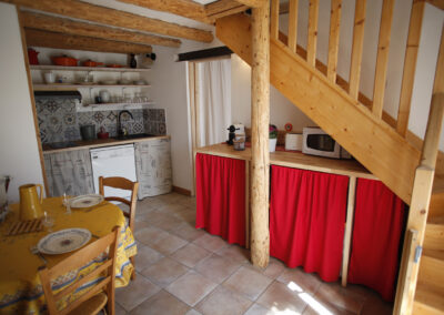 Gîte Glycine 2/4 personnes - piece principale
