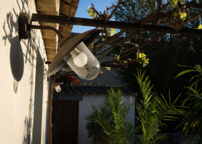 Gîte Muscat 2 personnes - lampe ext